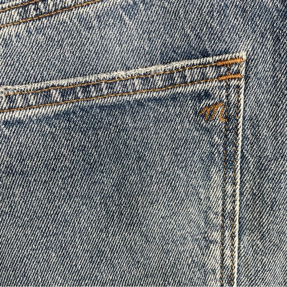 NWT Blank NYC Distressed High Rise Denim Short - Picture 12 of 13